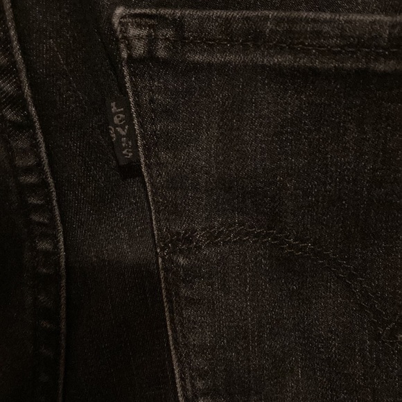 Womens Levi’s 725 High Rise Skinny 31 - Picture 6 of 6